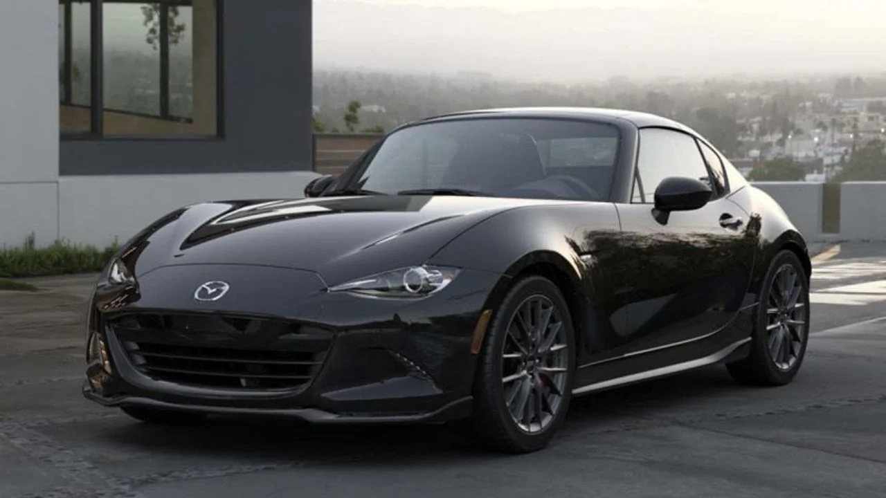 2025 Mazda MX-5 Miata Unveiled: How Far Has the Legendary Roadster Evolved?